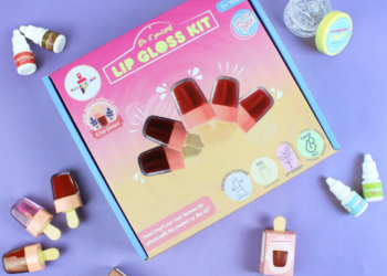 Lip Gloss Making Kit | DIY Beauty | Creative Fun | Age: 9-12 Years